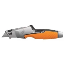 Нож малярный со сменным лезвием Fiskars 1027225 CarbonMax